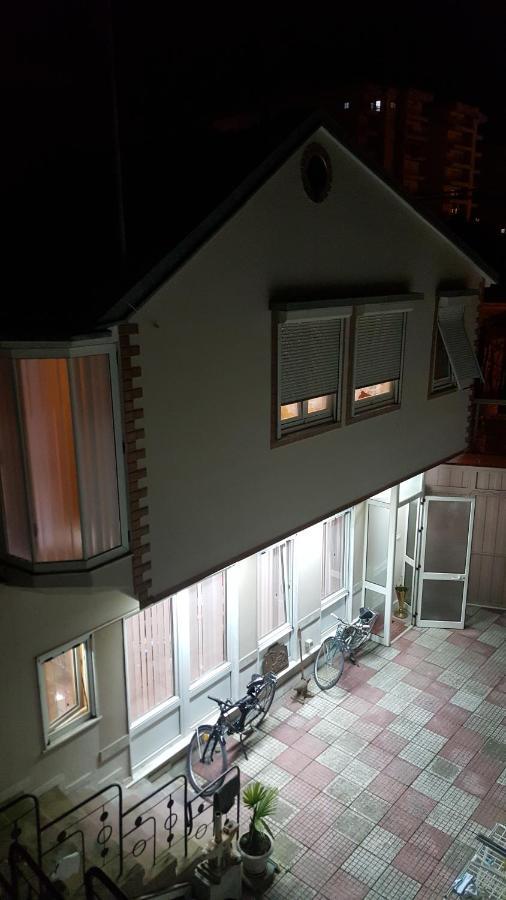 The Blacksmith'S Guesthouse Шкодер Екстер'єр фото